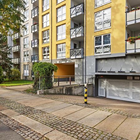 Edler Wohnraum Noble Stadtoase Mit Boxspringbett, Kaffeevollautomat, Lift & Parkplatz Chemnitz Exterior foto