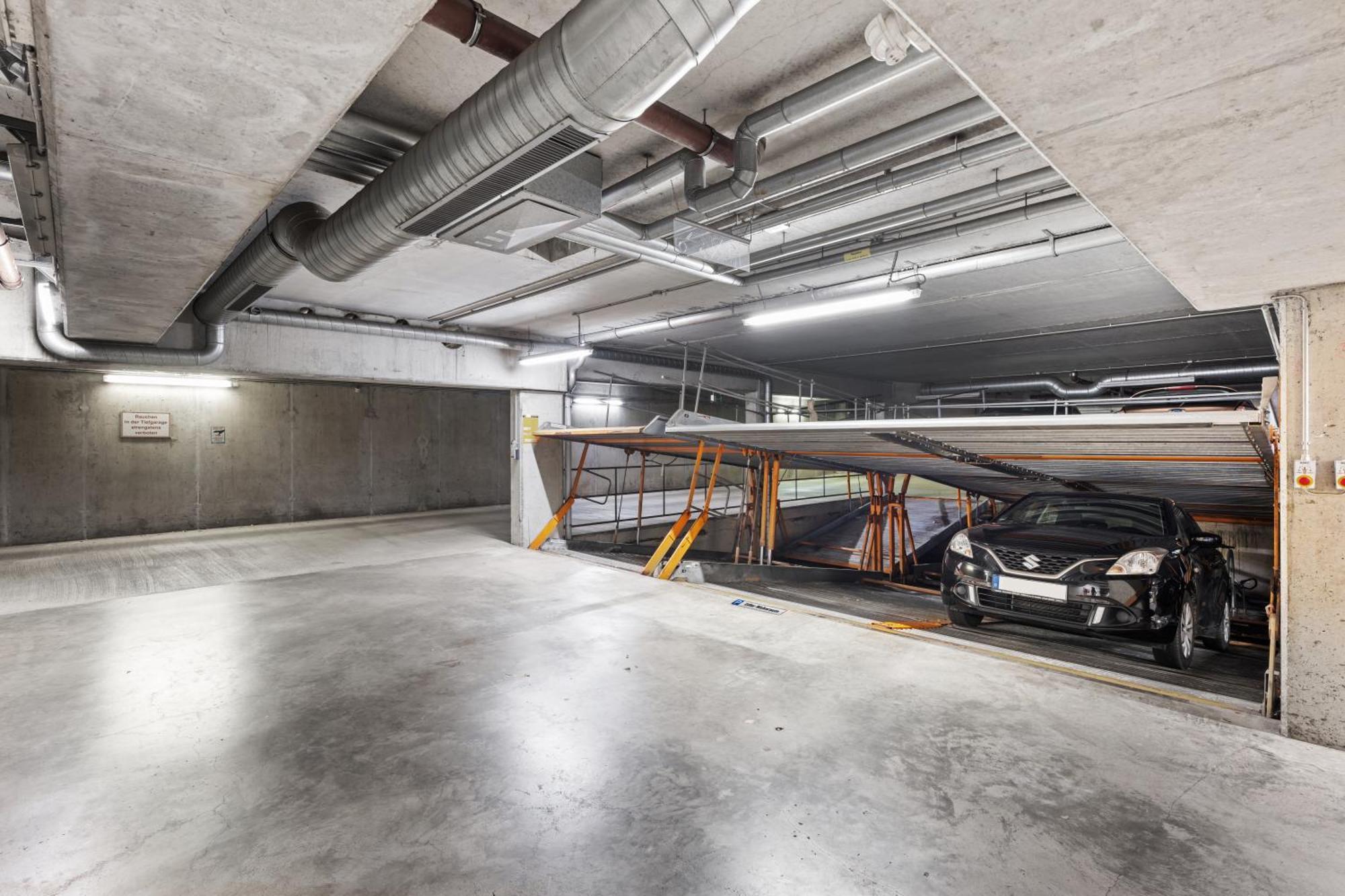 Edler Wohnraum Noble Stadtoase Mit Boxspringbett, Kaffeevollautomat, Lift & Parkplatz Chemnitz Exterior foto